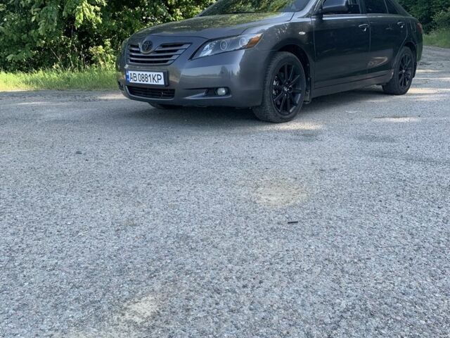 Серый Тойота Камри, объемом двигателя 3.5 л и пробегом 340 тыс. км за 7900 $, фото 10 на Automoto.ua