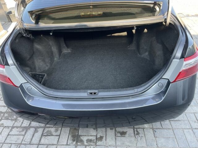 Сірий Тойота Камрі, об'ємом двигуна 2.4 л та пробігом 270 тис. км за 8000 $, фото 14 на Automoto.ua