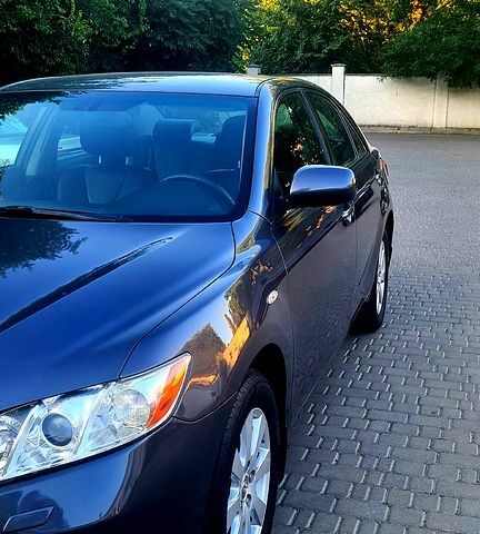 Серый Тойота Камри, объемом двигателя 2.4 л и пробегом 167 тыс. км за 9100 $, фото 4 на Automoto.ua