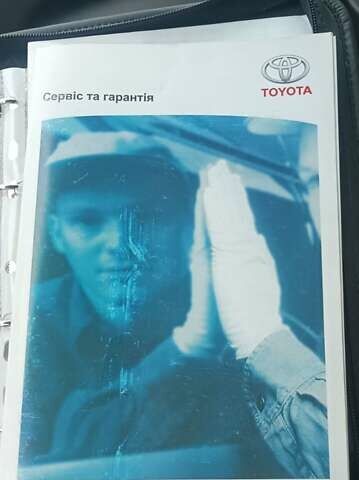 Серый Тойота Камри, объемом двигателя 2.4 л и пробегом 286 тыс. км за 9500 $, фото 12 на Automoto.ua