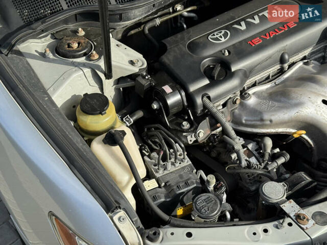 Серый Тойота Камри, объемом двигателя 2.36 л и пробегом 221 тыс. км за 7999 $, фото 46 на Automoto.ua