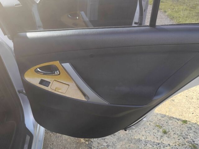 Сірий Тойота Камрі, об'ємом двигуна 2.4 л та пробігом 160 тис. км за 8400 $, фото 13 на Automoto.ua