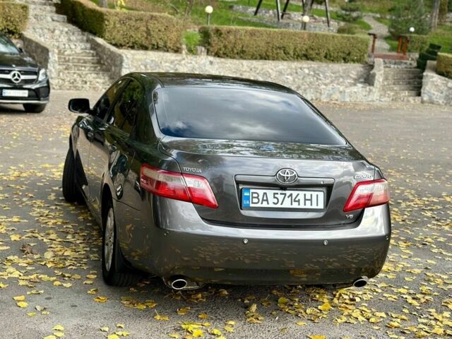 Тойота Камрі 2007 у Кропивницькому (Кіровограді) на Automoto.ua Сірий Тойота Камрі, об'ємом двигуна 3.5 л та пробігом 320 тис. км за 8500 $, фото 6 на Automoto.ua