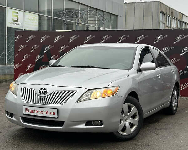 Сірий Тойота Камрі, об'ємом двигуна 2.36 л та пробігом 192 тис. км за 7650 $, фото 2 на Automoto.ua