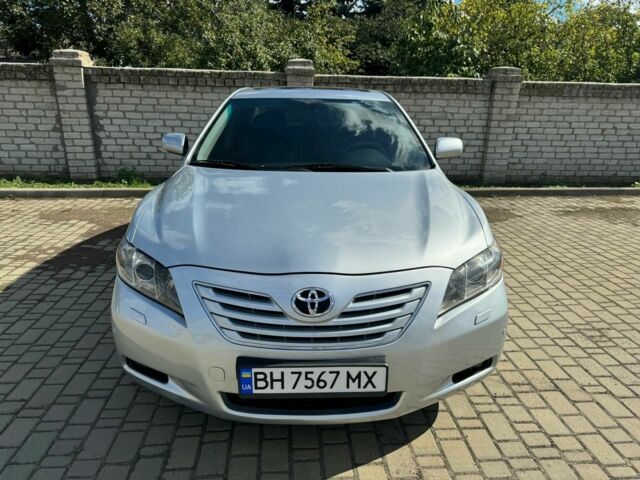 Серый Тойота Камри, объемом двигателя 2.4 л и пробегом 294 тыс. км за 8500 $, фото 10 на Automoto.ua