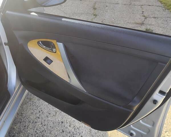 Серый Тойота Камри, объемом двигателя 2.36 л и пробегом 160 тыс. км за 8400 $, фото 15 на Automoto.ua