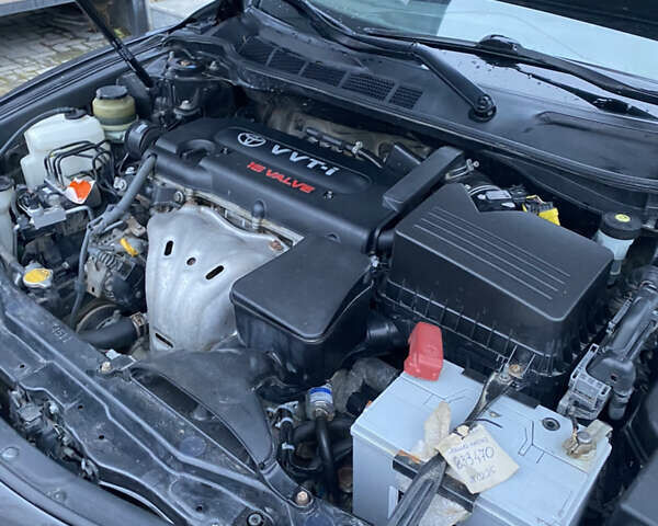 Серый Тойота Камри, объемом двигателя 2.4 л и пробегом 240 тыс. км за 7600 $, фото 16 на Automoto.ua