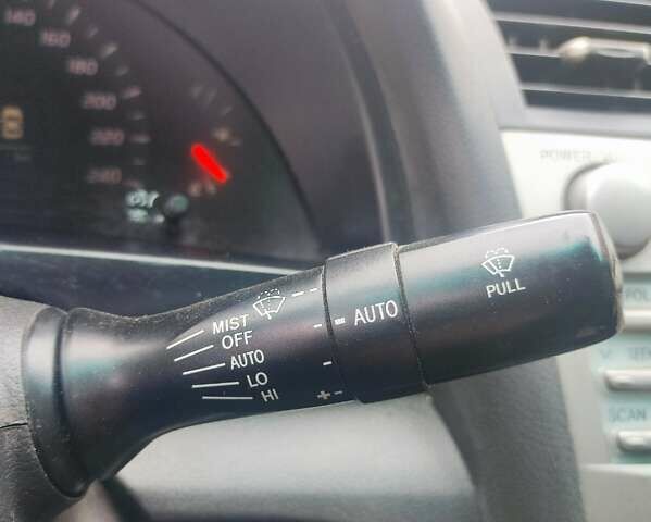 Серый Тойота Камри, объемом двигателя 2.36 л и пробегом 58 тыс. км за 5500 $, фото 20 на Automoto.ua