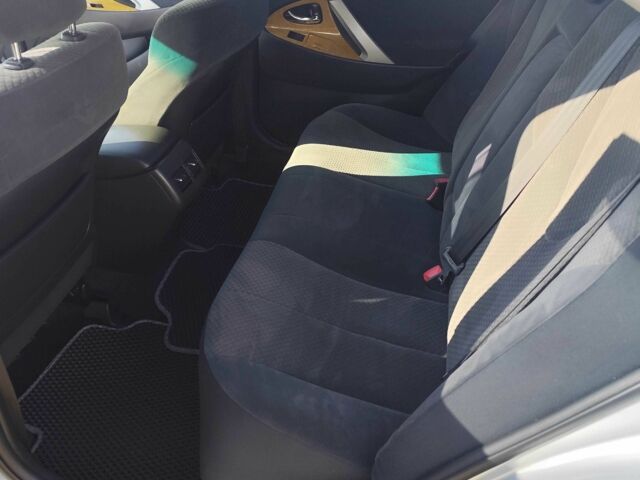 Сірий Тойота Камрі, об'ємом двигуна 2.4 л та пробігом 160 тис. км за 8400 $, фото 11 на Automoto.ua