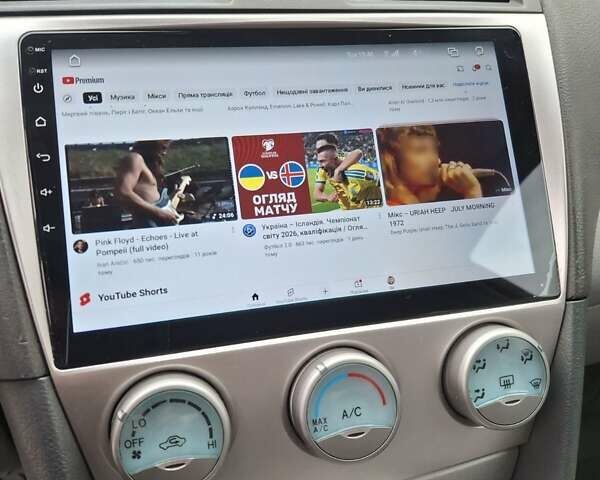 Серый Тойота Камри, объемом двигателя 2.4 л и пробегом 215 тыс. км за 6900 $, фото 5 на Automoto.ua