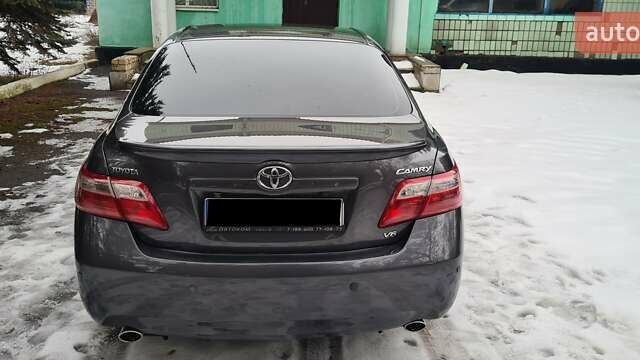 Сірий Тойота Камрі, об'ємом двигуна 3.5 л та пробігом 188 тис. км за 8950 $, фото 7 на Automoto.ua