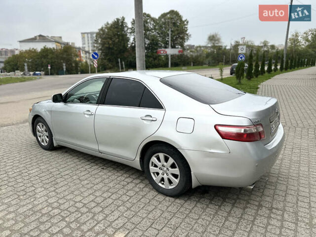 Сірий Тойота Камрі, об'ємом двигуна 3.5 л та пробігом 299 тис. км за 6900 $, фото 18 на Automoto.ua