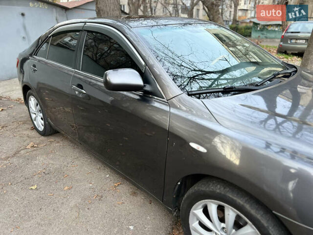 Сірий Тойота Камрі, об'ємом двигуна 3.46 л та пробігом 280 тис. км за 7000 $, фото 9 на Automoto.ua