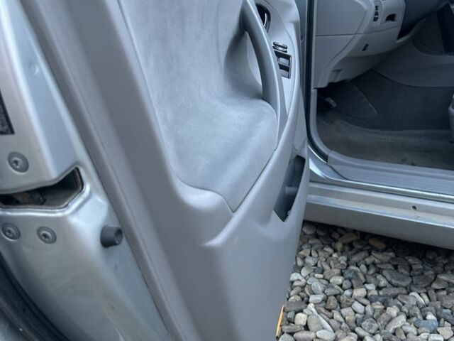 Серый Тойота Камри, объемом двигателя 0 л и пробегом 178 тыс. км за 7900 $, фото 12 на Automoto.ua