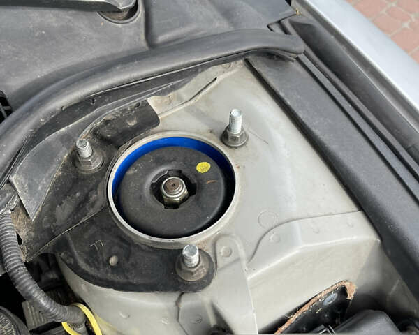 Сірий Тойота Камрі, об'ємом двигуна 3.5 л та пробігом 332 тис. км за 8700 $, фото 24 на Automoto.ua