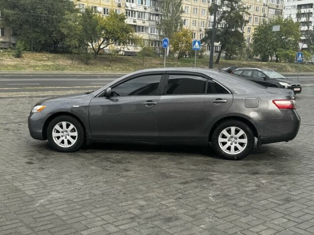 Сірий Тойота Камрі, об'ємом двигуна 2.4 л та пробігом 241 тис. км за 6500 $, фото 7 на Automoto.ua