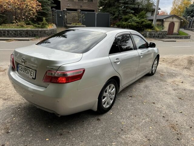 Сірий Тойота Камрі, об'ємом двигуна 3.5 л та пробігом 300 тис. км за 8500 $, фото 4 на Automoto.ua