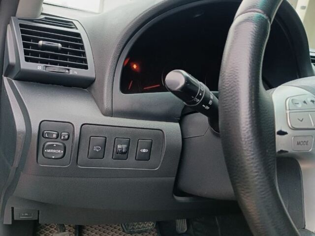 Сірий Тойота Камрі, об'ємом двигуна 2.4 л та пробігом 362 тис. км за 8000 $, фото 14 на Automoto.ua