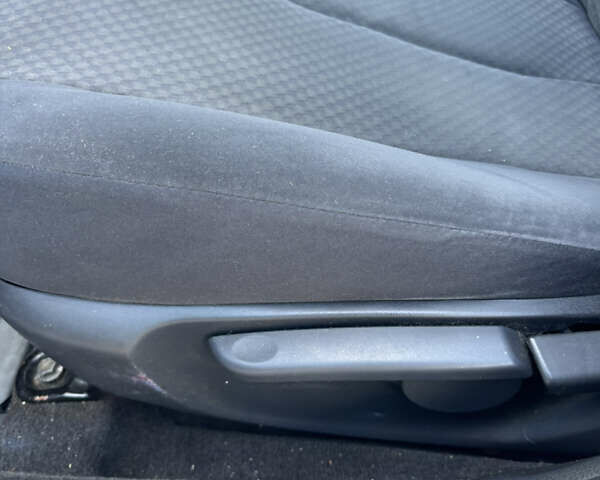 Сірий Тойота Камрі, об'ємом двигуна 2.4 л та пробігом 192 тис. км за 9500 $, фото 10 на Automoto.ua