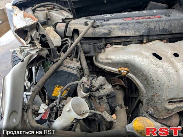 Серый Тойота Камри, объемом двигателя 2.4 л и пробегом 176 тыс. км за 3500 $, фото 6 на Automoto.ua