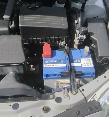 Серый Тойота Камри, объемом двигателя 2.4 л и пробегом 208 тыс. км за 8000 $, фото 5 на Automoto.ua