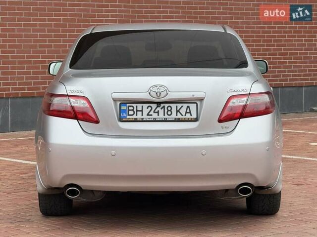 Серый Тойота Камри, объемом двигателя 3.5 л и пробегом 223 тыс. км за 8300 $, фото 17 на Automoto.ua