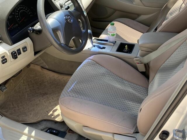 Серый Тойота Камри, объемом двигателя 2.4 л и пробегом 200 тыс. км за 5200 $, фото 6 на Automoto.ua