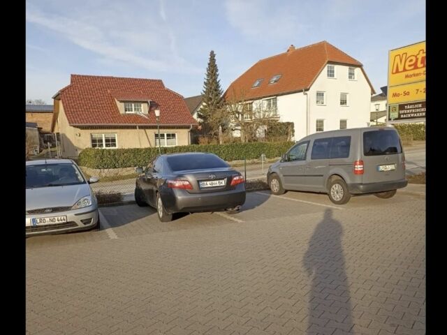 Серый Тойота Камри, объемом двигателя 2.4 л и пробегом 213 тыс. км за 9300 $, фото 1 на Automoto.ua