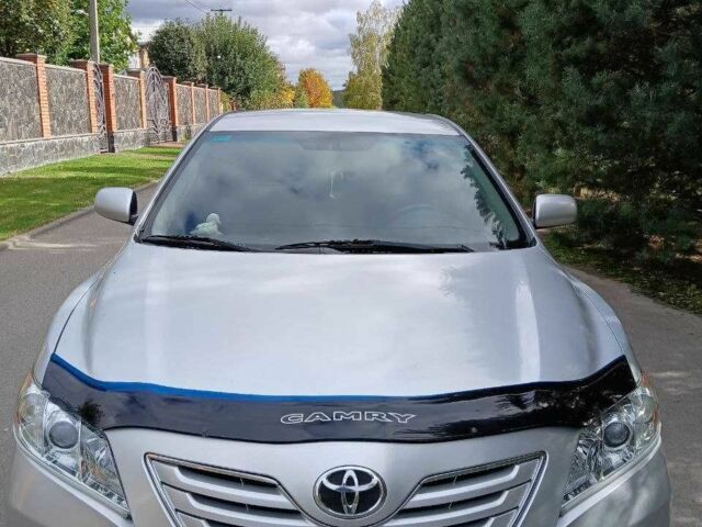 Тойота Камри 2008 в Корсунь-Шевченковском на Automoto.ua Серый Тойота Камри, объемом двигателя 2.4 л и пробегом 332 тыс. км за 7400 $, фото 2 на Automoto.ua