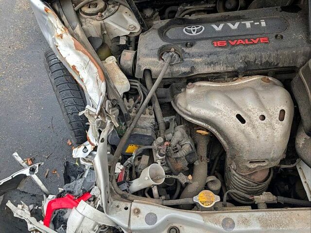 Серый Тойота Камри, объемом двигателя 2.4 л и пробегом 176 тыс. км за 3500 $, фото 5 на Automoto.ua