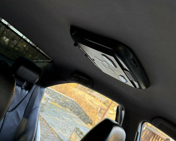 Серый Тойота Камри, объемом двигателя 3.46 л и пробегом 280 тыс. км за 8700 $, фото 10 на Automoto.ua