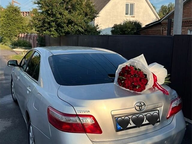 Сірий Тойота Камрі, об'ємом двигуна 0 л та пробігом 202 тис. км за 10400 $, фото 3 на Automoto.ua