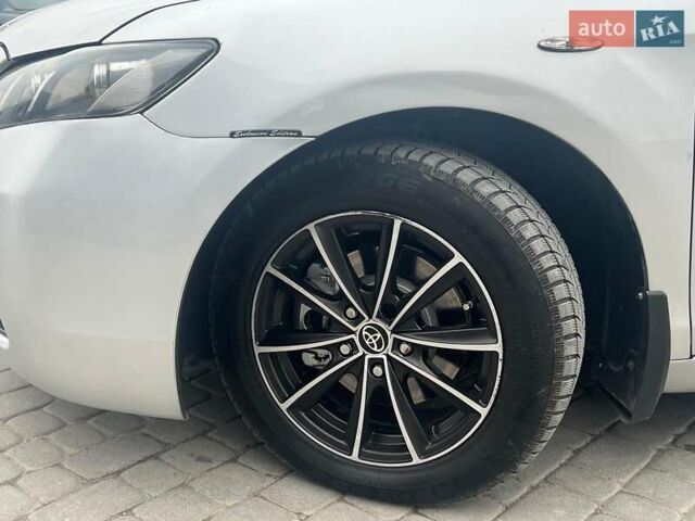 Серый Тойота Камри, объемом двигателя 2.4 л и пробегом 320 тыс. км за 5990 $, фото 4 на Automoto.ua