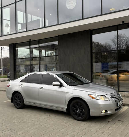 Серый Тойота Камри, объемом двигателя 2.36 л и пробегом 251 тыс. км за 7200 $, фото 8 на Automoto.ua