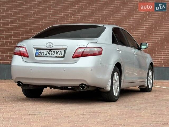 Серый Тойота Камри, объемом двигателя 3.5 л и пробегом 223 тыс. км за 8300 $, фото 14 на Automoto.ua
