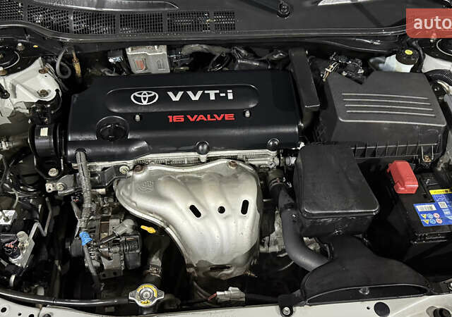 Сірий Тойота Камрі, об'ємом двигуна 2.4 л та пробігом 270 тис. км за 7600 $, фото 9 на Automoto.ua