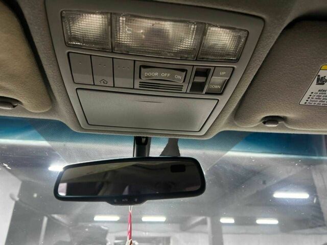 Сірий Тойота Камрі, об'ємом двигуна 3.5 л та пробігом 226 тис. км за 8500 $, фото 13 на Automoto.ua