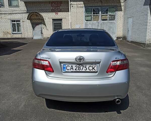 Сірий Тойота Камрі, об'ємом двигуна 2.36 л та пробігом 232 тис. км за 8500 $, фото 4 на Automoto.ua