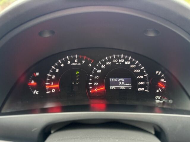 Сірий Тойота Камрі, об'ємом двигуна 3.5 л та пробігом 300 тис. км за 8500 $, фото 17 на Automoto.ua