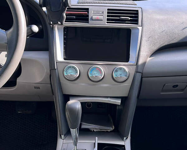 Тойота Камри 2008 в Львове на Automoto.ua Серый Тойота Камри, объемом двигателя 2.4 л и пробегом 327 тыс. км за 7300 $, фото 7 на Automoto.ua