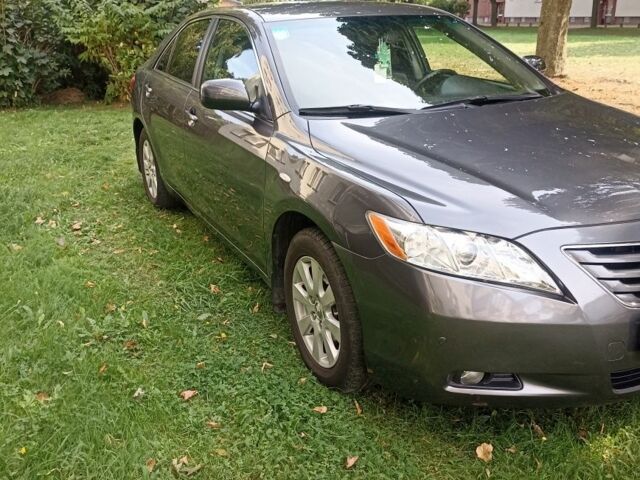 Серый Тойота Камри, объемом двигателя 2.4 л и пробегом 213 тыс. км за 9300 $, фото 14 на Automoto.ua