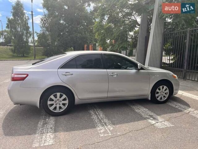 Сірий Тойота Камрі, об'ємом двигуна 2.36 л та пробігом 212 тис. км за 9800 $, фото 4 на Automoto.ua