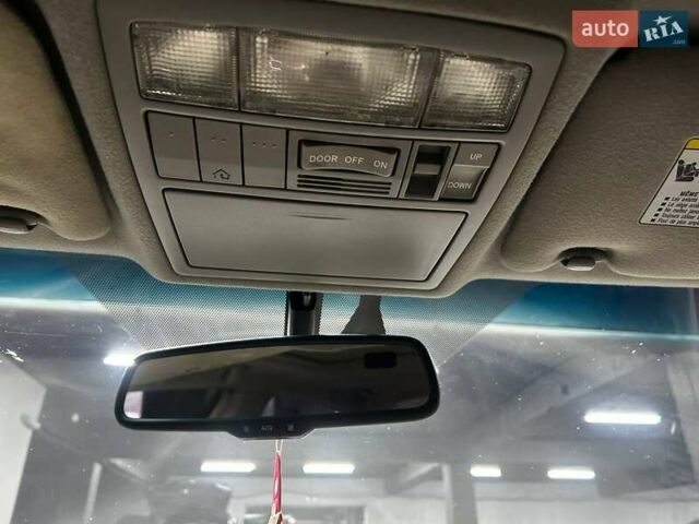 Сірий Тойота Камрі, об'ємом двигуна 3.46 л та пробігом 226 тис. км за 8500 $, фото 13 на Automoto.ua