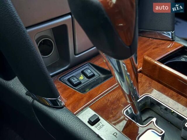 Серый Тойота Камри, объемом двигателя 3.5 л и пробегом 270 тыс. км за 8790 $, фото 24 на Automoto.ua