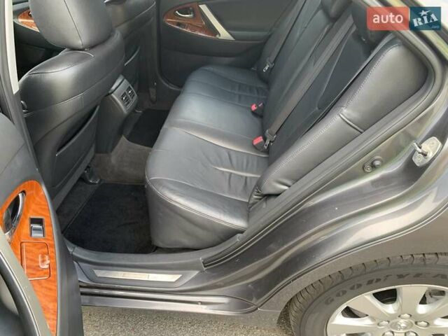 Серый Тойота Камри, объемом двигателя 3.5 л и пробегом 264 тыс. км за 8700 $, фото 28 на Automoto.ua