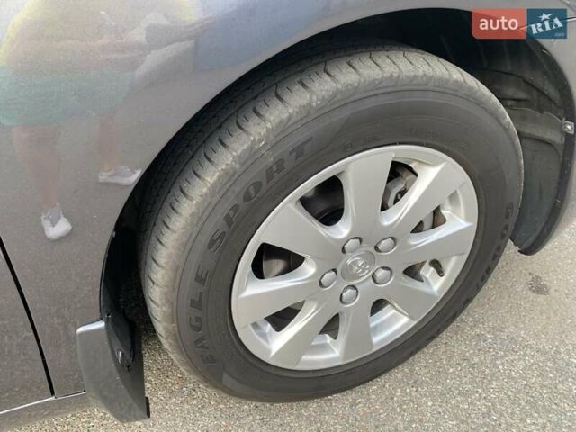 Серый Тойота Камри, объемом двигателя 3.5 л и пробегом 264 тыс. км за 8700 $, фото 9 на Automoto.ua