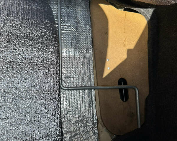 Серый Тойота Камри, объемом двигателя 2.36 л и пробегом 308 тыс. км за 7500 $, фото 22 на Automoto.ua