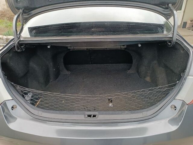 Сірий Тойота Камрі, об'ємом двигуна 2.4 л та пробігом 362 тис. км за 8000 $, фото 13 на Automoto.ua