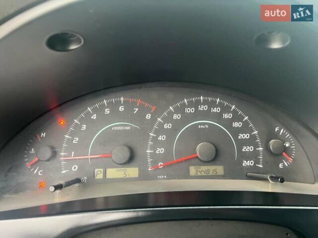 Серый Тойота Камри, объемом двигателя 2.4 л и пробегом 320 тыс. км за 5990 $, фото 16 на Automoto.ua