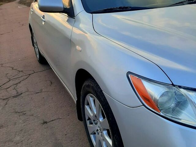 Серый Тойота Камри, объемом двигателя 3.5 л и пробегом 298 тыс. км за 8500 $, фото 4 на Automoto.ua